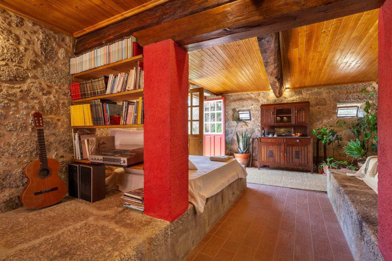 Casa Do Eido - Sustainable Living & Nature Experiences Geres Εξωτερικό φωτογραφία