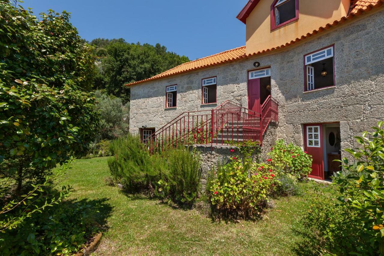 Casa Do Eido - Sustainable Living & Nature Experiences Geres Εξωτερικό φωτογραφία